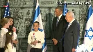 President Peres welcomes President Obama