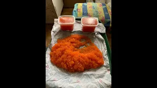 Готовим красную икру горбуши на рыбалке в Умбе Cooking red salmon caviar on a fishing trip in Umba