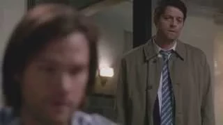 Supernatural 10x14 - Ending Scene -  "Cas, Dean's In Trouble"