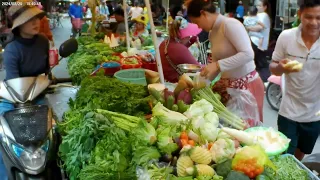 Cambodian street food - walking wet market, fresh vegetables, fruits, beef, fish & more #lifestyle