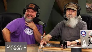 Uncle Si Used His First ‘TV Money’ to Make Up For a Big Mistake with His Wife | Duck Call Room #289