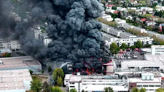 Disaster in Germany! Strategic plant destroyed by huge fire in Berlin