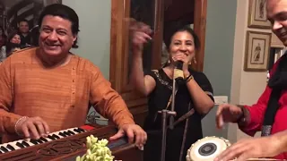 Kabhi Neem Neem | Live | Party | Harmonium | #Madhushree |