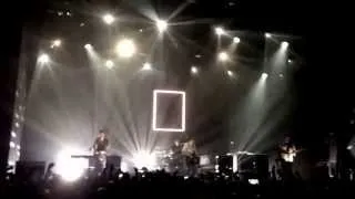 Chocolate - The 1975 [live in Club Nokia]
