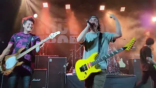 Pierce the Veil - Pass the Nirvana (C3 Stage, Guadalajara Mexico) Mar/27/2023