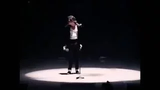 Michael Jackson - Billie Jean - Live In Buenos Aires 1993 [HD] (Tokyo 1992/12/30 HQ Audio)