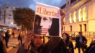 Mixed views in Ecuador after Julian Assange is arrested