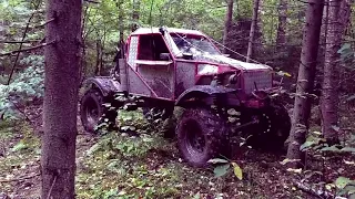 Спонтанный Offroad в лесу. Странный маршрут,странный оффроад