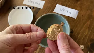 How to clean bronze jewelry