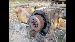 Caterpillar D2 #5J1113 Chassis Rebuild Ep.2: Removing Pivot Shaft, Drawbar, & Final Drives