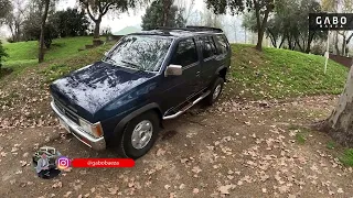 Nissan Pathfinder 1994 - La primera generación de la exploradora de caminos (Review POV)