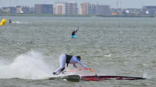 🇳🇱 LAY DOWN JIBES - Windsurfing at Strand Horst!  07 Oktober 2023