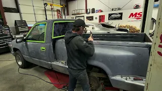 1989 Chevy Stepside  Bedside removal with the box on the truck