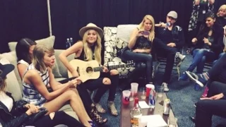 Taylor Swift has backstage singing sessions with Little Big Town