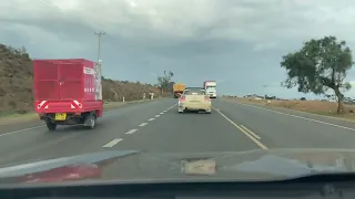 SUBARU DRIVER COMPETES WITH A RALLY DRIVER ALONG THE NAIVASHA-NAKURU HIGHWAY!