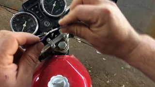 Como encender una moto sin llave de manera facil