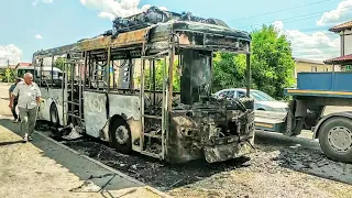 🛑 КРЫМ. Рейсовый автобус СГОРЕЛ ДОТЛА! СТРАШНЫЕ кадры из Ак-Мечети. Эксклюзив ВИДЕО. ЧП Симферополь