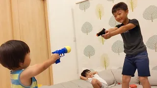 バンバンの構え方がかっこいいどんちゃんとNerf Warナーフ戦争　＃1212　　　ひなごんおいちゃんどんちゃん三兄弟vlog