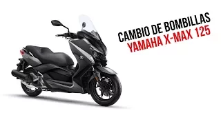Cambio de bombillas cortas y largas en una Yamaha X Max 125