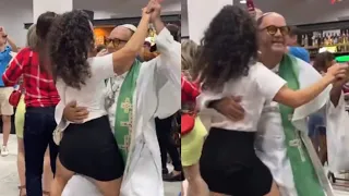Critican duramente a un sacerdote por bailar apretadito con una mujer en una fiesta