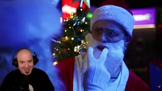 DG REACTS to When fake Santa runs into real Santa by Viva La Dirt League