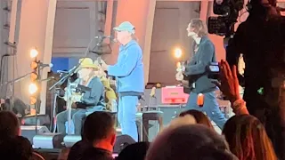 Willie Takes The Stage! Willie Nelson’s 90th Birthday Celebration (Willie/Neil Young/Stephen Stills)