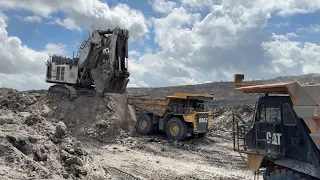 Liebherr 9350 Excavator Loading Truck komatsu And Caterpillar || Non stop 1.4 hour ~ Miningstory