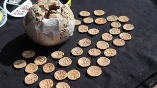GOLD coins hidden in this flint ball