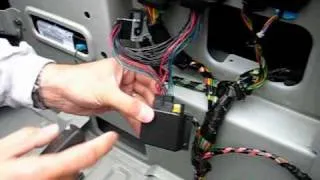mods4cars SmartTOP for Peugeot 207CC Installation Video (30 Sec. Plug and Play Installation!)