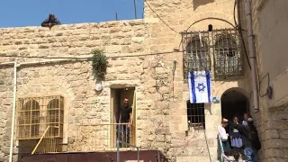 Des colons israéliens prennent possession de maisons à Hébron