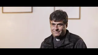 Kňaz Andrej Darmo: Keď ma poslali do dedinky bol to šok | svedectvo BOH NIE JE MŔTVY