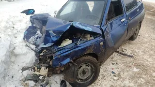 Водитель "ВАЗ-2115" погиб в лобовом ДТП с "ВАЗ-2110" в Красногорском районе