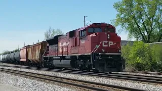 CP 7010 leads CPKC 246 in Northbrook- ACU DPU, plus a Metra and Amtrak!