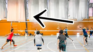 (Volleyball match) Female setter who is good at fast side toss