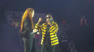 Tinie tempah jess Glynne not letting go capital