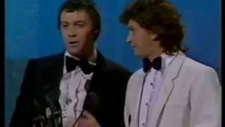 THE PROFESSIONALS: MARTIN SHAW AND LEWIS COLLINS ACCEPT THE TV TIMES TOP TEN AWARD 1981