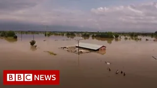 Cyclone Ianos: Drone shows 'medicane' damage in Greece - BBC News