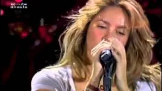 Shakira - 04 - Underneath Your Clothes (Rock in Rio 2006)