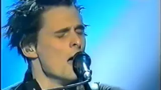 Muse -  Plug in Baby Live at Meteor Music Awards 2002