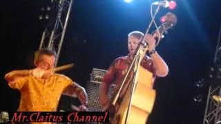 Restless - Edge on you (Mark & Paul on the double bass) - Suzzara (July 2011)