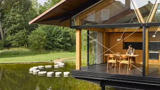 Incredible Flood-Proof House Built Over A Private Lake