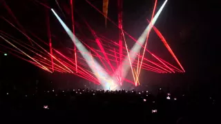 David Gilmour @ Royal Albert Hall. Comfortably Numb (featuring Prince tribute) 24th April 2016