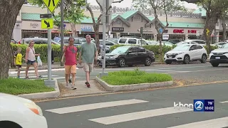 Dozens of flashing crosswalk indicators in the works for dangerous areas