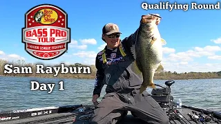 The BIGGEST BASS of the Tournament - MLF Sam Rayburn Day 1 (Qualifying Round)