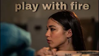 Rosa Ricci| (PLAY WITH FIRE) [+3x12]