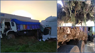 AMAZING! JUST WATCH! How to wash CRASHED TRUCK? #Satisfying Deep CLEAN 💦