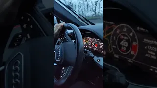 Audi SQ7 Gopnik prügelt über Autobahn 100-200 full speed hardbass