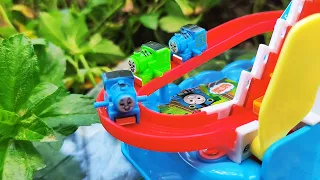 Merakit Mainan Kereta Thomas&Friends Wonderful Journey