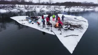 Самый обычный сплав на льдине по Дону с кучей приколюх.