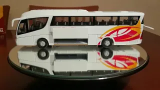 Autobús a escala irizar pb joal